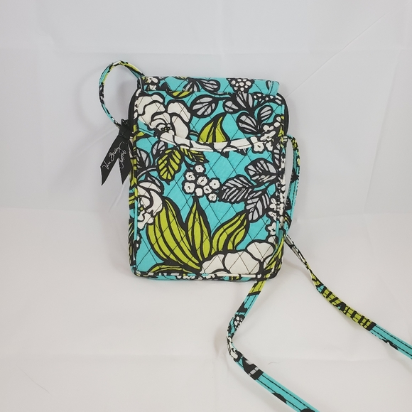 Vera Bradley small hipster - Picture 2 of 3